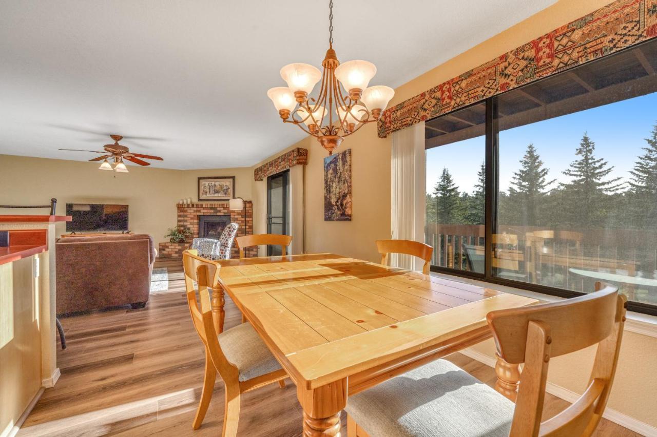 Charming Walnut Hills Condo フラッグスタッフ エクステリア 写真