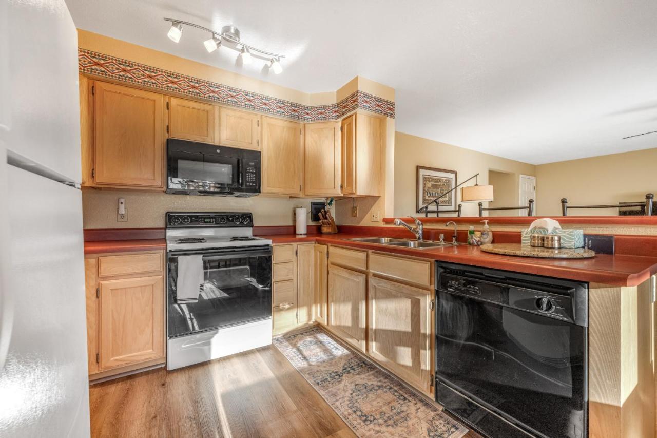 Charming Walnut Hills Condo フラッグスタッフ エクステリア 写真